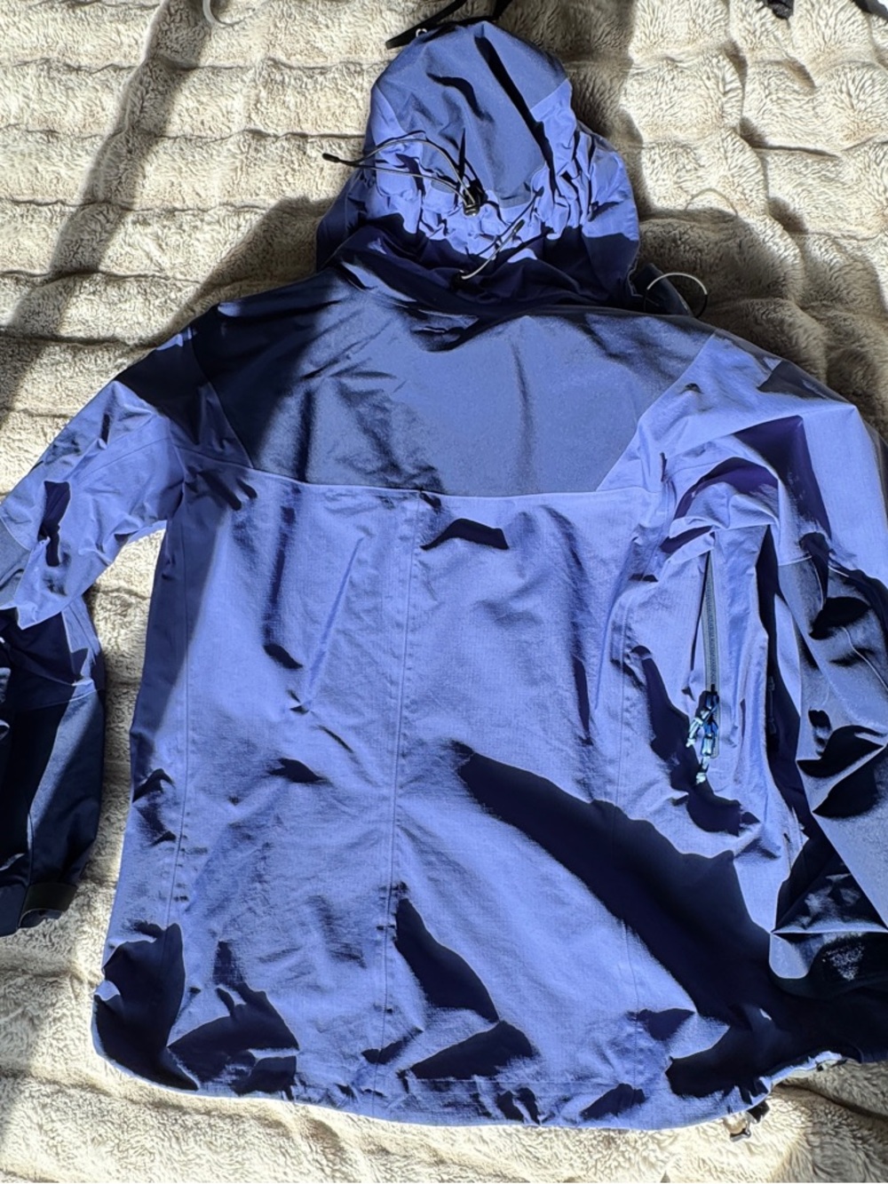 Arc'teryx Beta AR Blue Hooded Shell Jacket - M - Picture 6 of 6